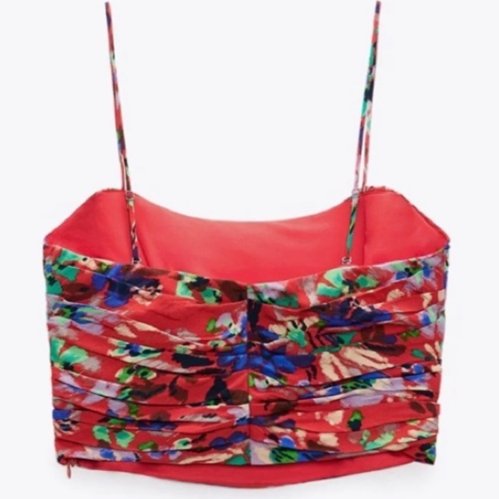 Zara Red Floral Ruffle Crop Top - Picture 2 of 8